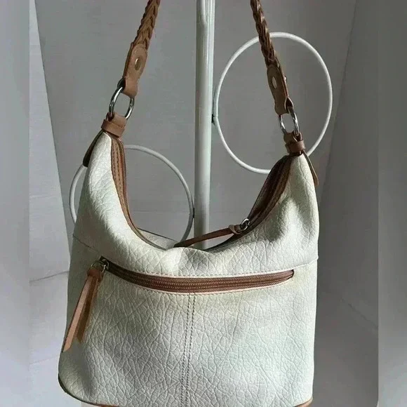 Lauren Conrad Shoulder Bag - Picture 1 of 10